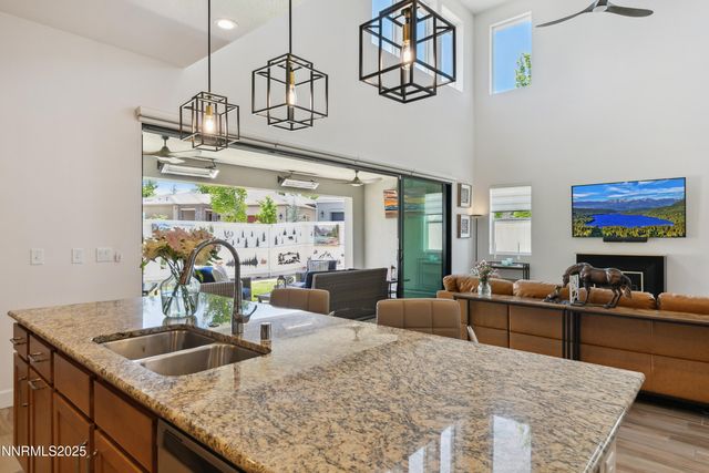 622 Braided Rope Drive, Reno, NV 89511