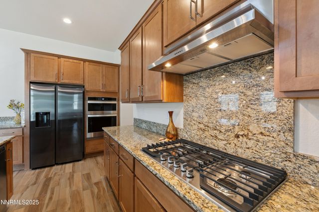 622 Braided Rope Drive, Reno, NV 89511