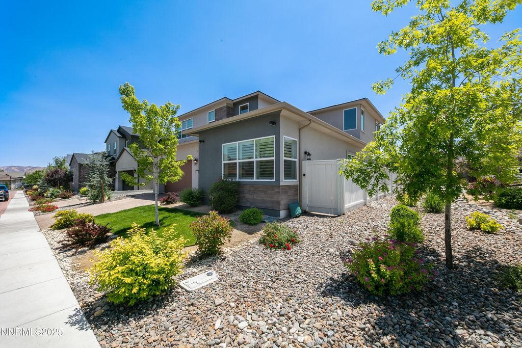 622 Braided Rope Drive, Reno, NV 89511