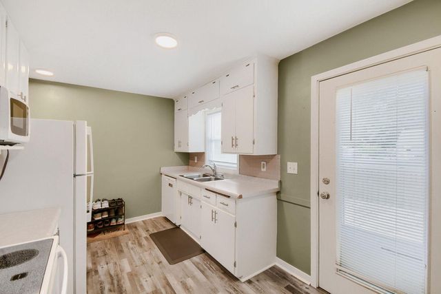 7558 5th Street NE, Fridley, MN 55432