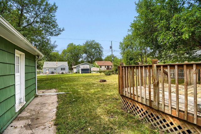 7558 5th Street NE, Fridley, MN 55432