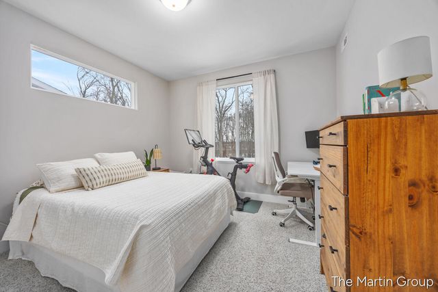 2344 Watertown Way, Grand Rapids, MI 49505