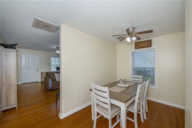 802 West Hwy 21, Caldwell, TX 77836