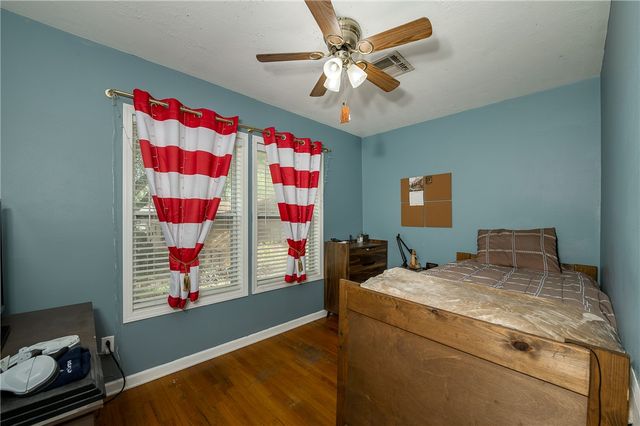 802 West Hwy 21, Caldwell, TX 77836