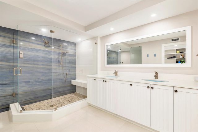 2600 S Ocean Boulevard 302w, Palm Beach, FL 33480