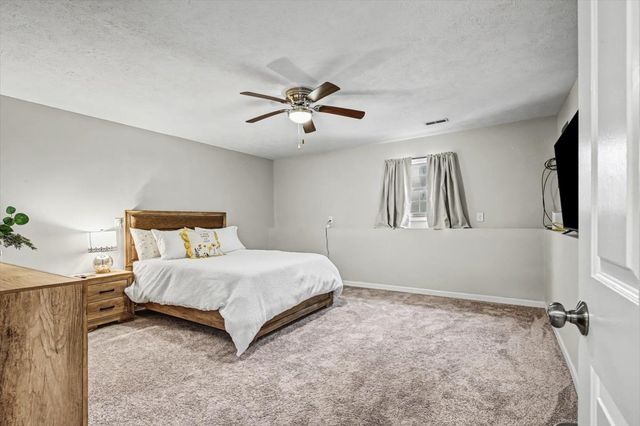 1412 Dublin Drive, Normal, IL 61761