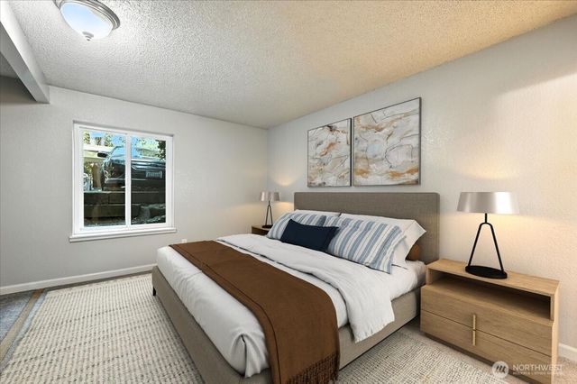 18910 NW 8th Avenue NW #121, Shoreline, WA 98177