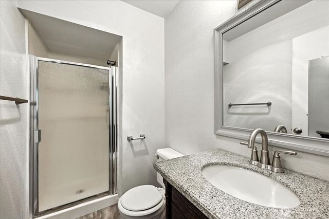 18910 NW 8th Avenue NW #121, Shoreline, WA 98177