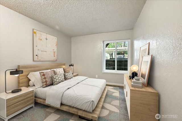 18910 NW 8th Avenue NW #121, Shoreline, WA 98177