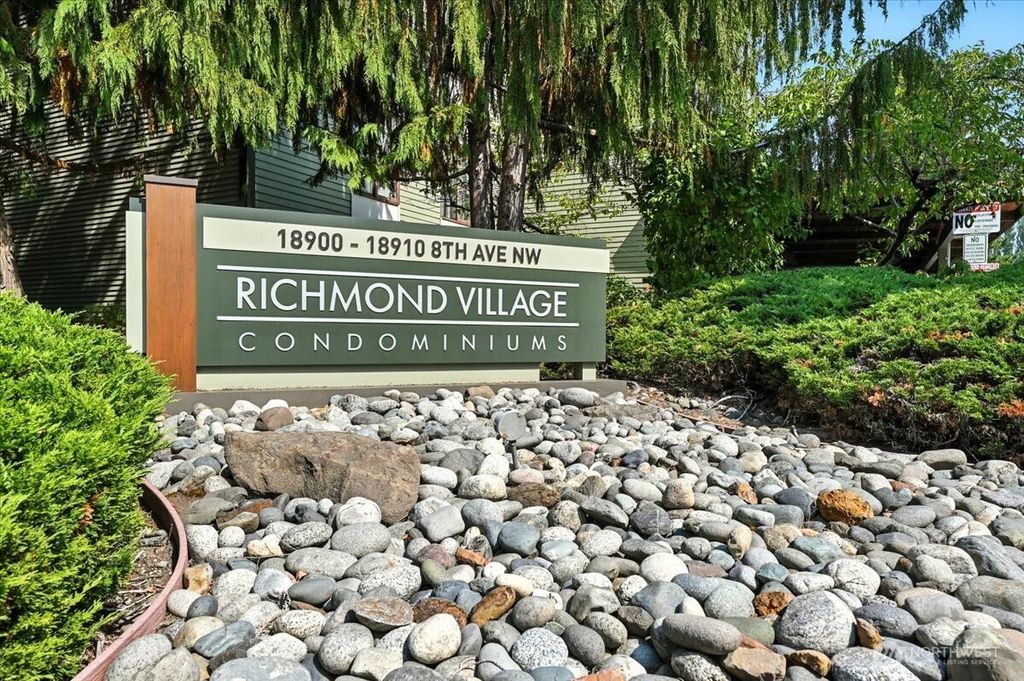 18910 NW 8th Avenue NW #121, Shoreline, WA 98177