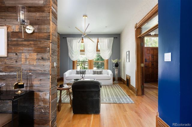 2536 N Gilpin Street, Denver, CO 80205