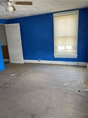 110 Main Street, Coraopolis, PA 15108