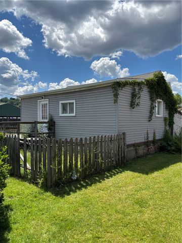110 Main Street, Coraopolis, PA 15108