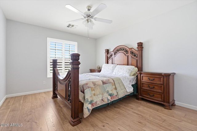 2128 W GAMBIT Trail, Phoenix, AZ 85085