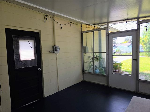 5330 11TH AVENUE N, St Petersburg, FL 33710