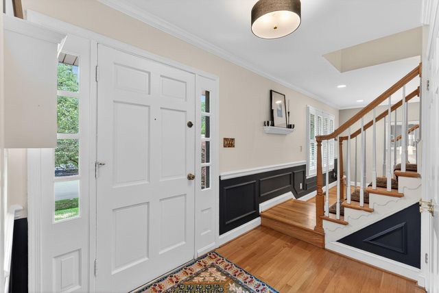 4519 PICKETT RD, Fairfax, VA 22032