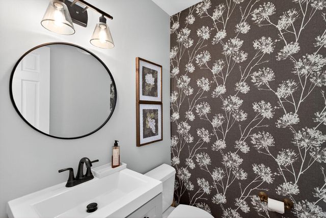 4519 PICKETT RD, Fairfax, VA 22032