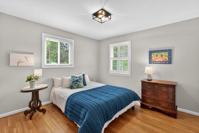 4519 PICKETT RD, Fairfax, VA 22032
