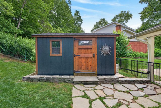 4519 PICKETT RD, Fairfax, VA 22032