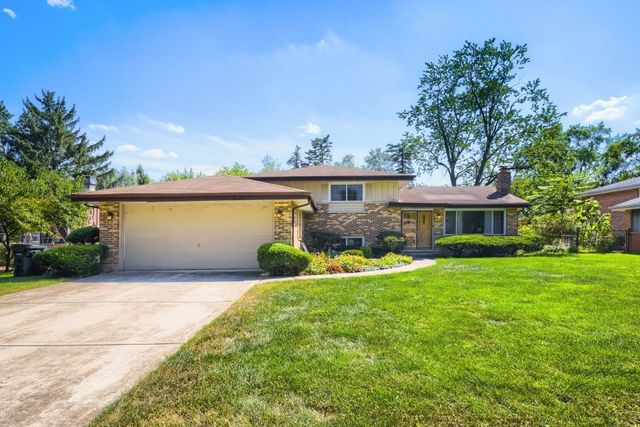 883 E Zinnia Lane, Palatine, IL 60074