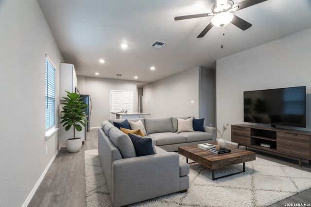 1123 Thea Cv, New Braunfels, TX 78130