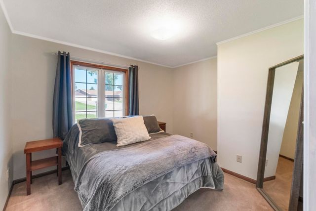 434 Amber Lane, Elk Run Heights, IA 50707