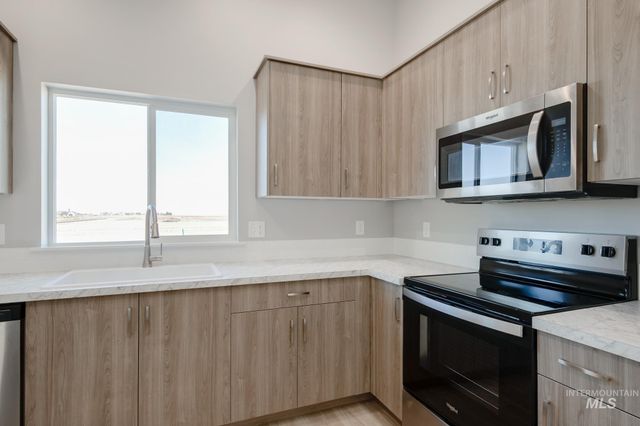 7413 S Menzingers Ave, Meridian, ID 83642