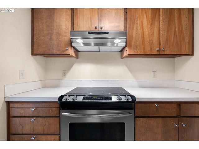 2239 Ne 153RD Ave, Portland, OR 97230