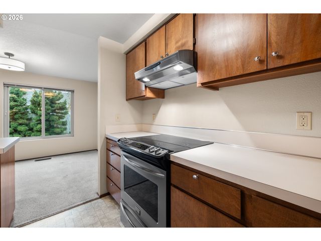 2239 Ne 153RD Ave, Portland, OR 97230