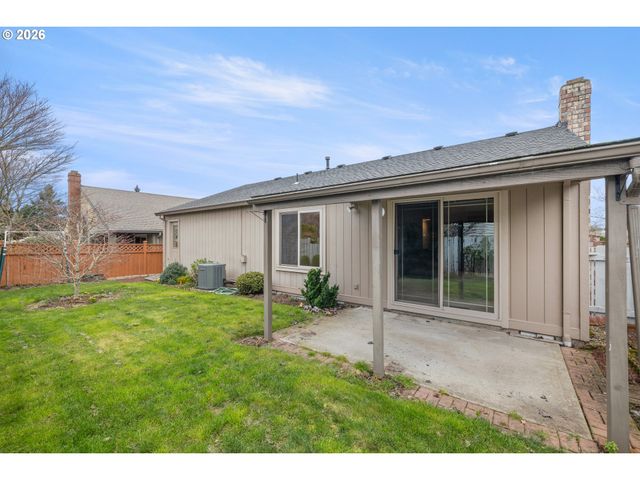 2239 Ne 153RD Ave, Portland, OR 97230