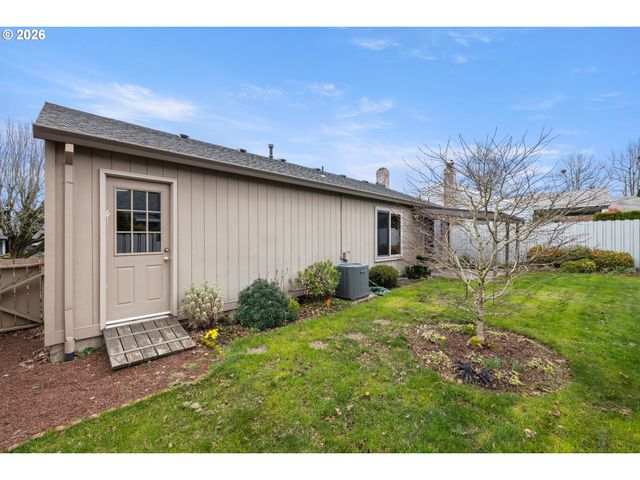 2239 Ne 153RD Ave, Portland, OR 97230