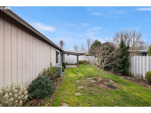 2239 Ne 153RD Ave, Portland, OR 97230