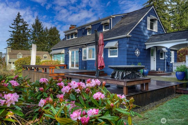 3310 Tahoma Place W, University Place, WA 98466