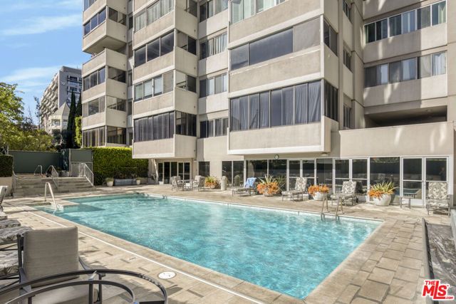 865 Comstock Avenue 16F, Los Angeles, CA 90024