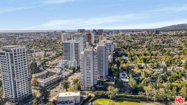 865 Comstock Avenue 16F, Los Angeles, CA 90024
