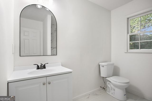 1780 Kinridge Road, Marietta, GA 30062