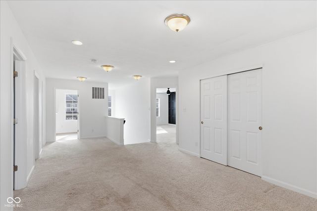 15514 Wayne Way, Westfield, IN 46074