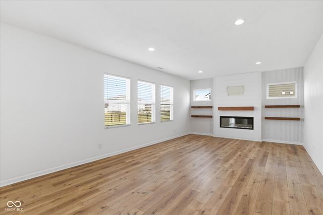 15514 Wayne Way, Westfield, IN 46074