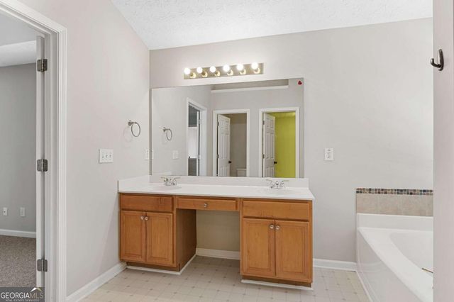 3112 Kirkwood Drive NW, Kennesaw, GA 30144