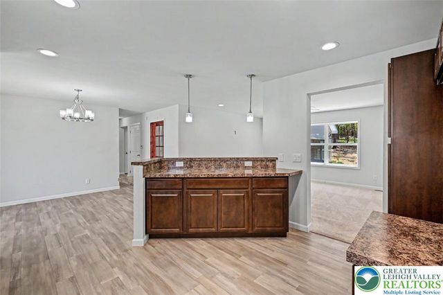 90 Oneida Trail, Penn Forest Twp, PA 18210