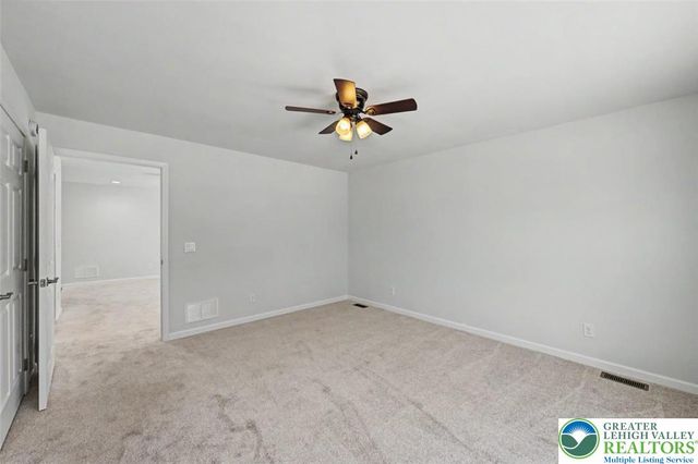 90 Oneida Trail, Penn Forest Twp, PA 18210