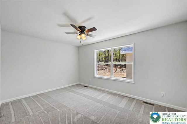 90 Oneida Trail, Penn Forest Twp, PA 18210