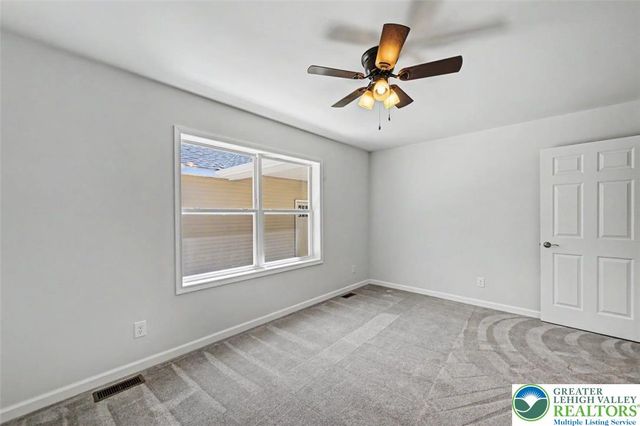 90 Oneida Trail, Penn Forest Twp, PA 18210