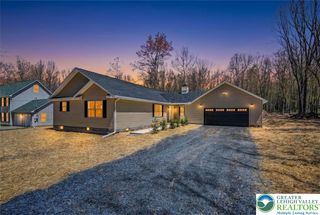 90 Oneida Trail, Penn Forest Twp, PA 18210