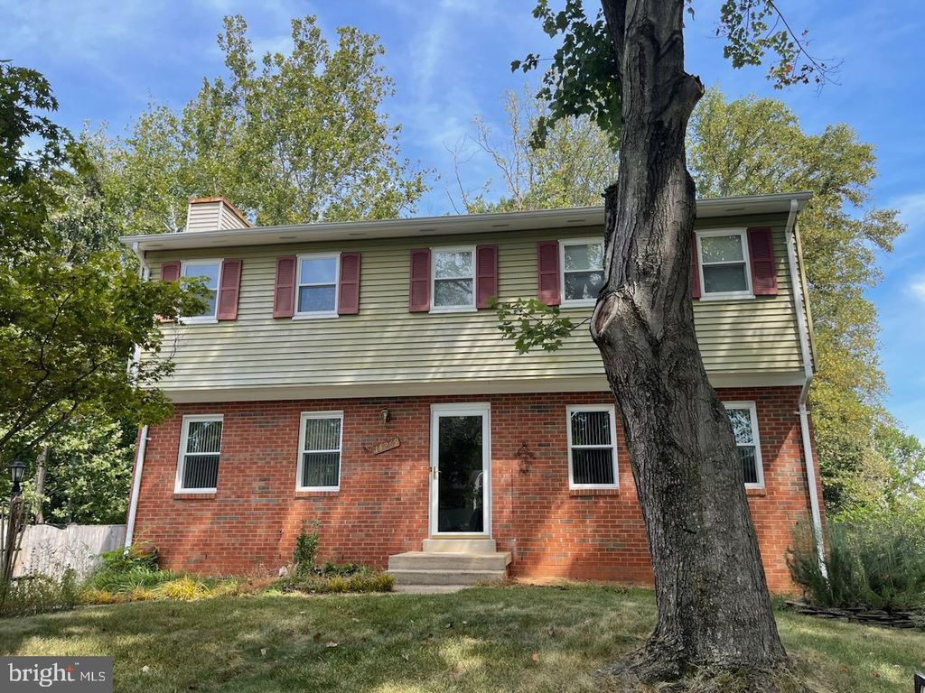14269 SILVERDALE DR, Woodbridge, VA 22193