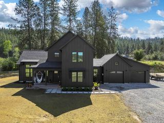16106 N Mt Spokane Park Dr, Mead, WA 99021
