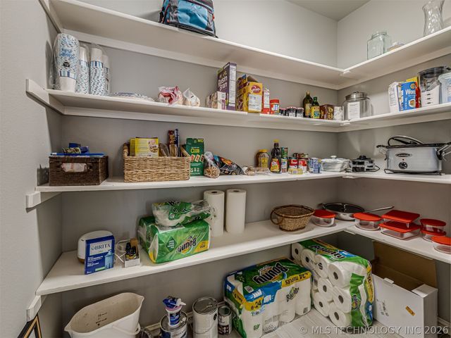 13802 N 132nd East Avenue, Collinsville, OK 74021