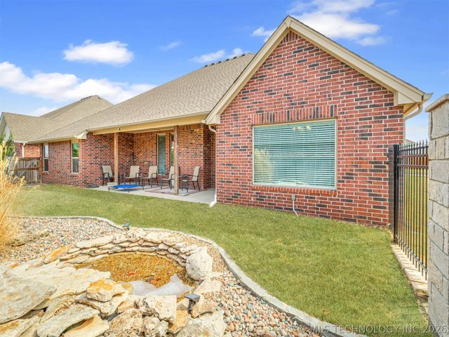 13802 N 132nd East Avenue, Collinsville, OK 74021