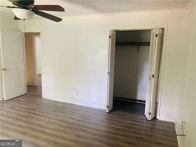 46 W Wedgewood Circle, Newnan, GA 30263