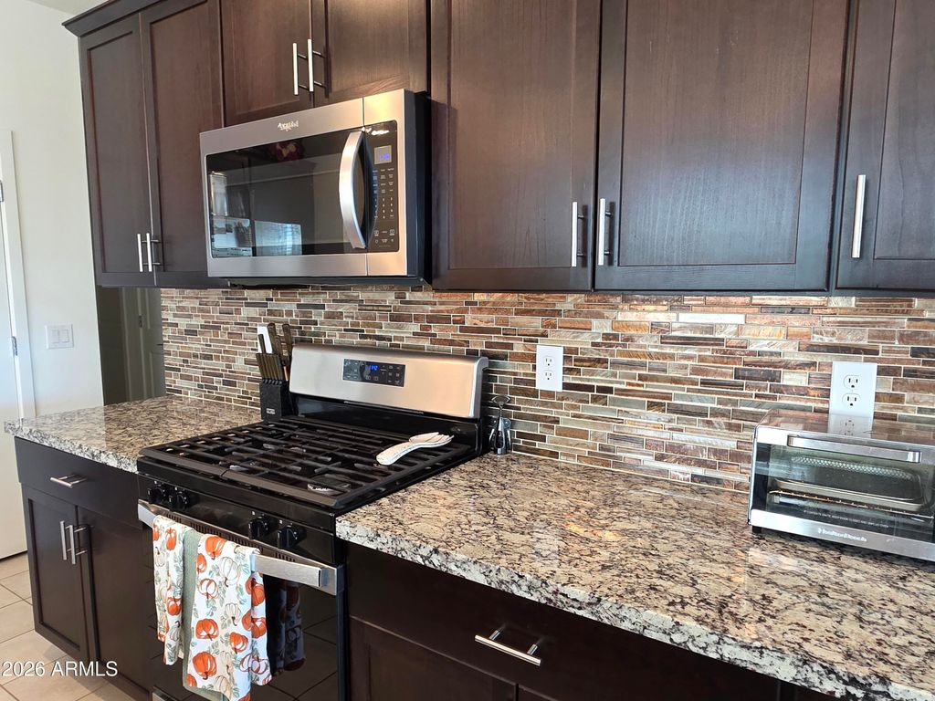 352 S CALLE JORGE --, Casa Grande, AZ 85194 — photo 4